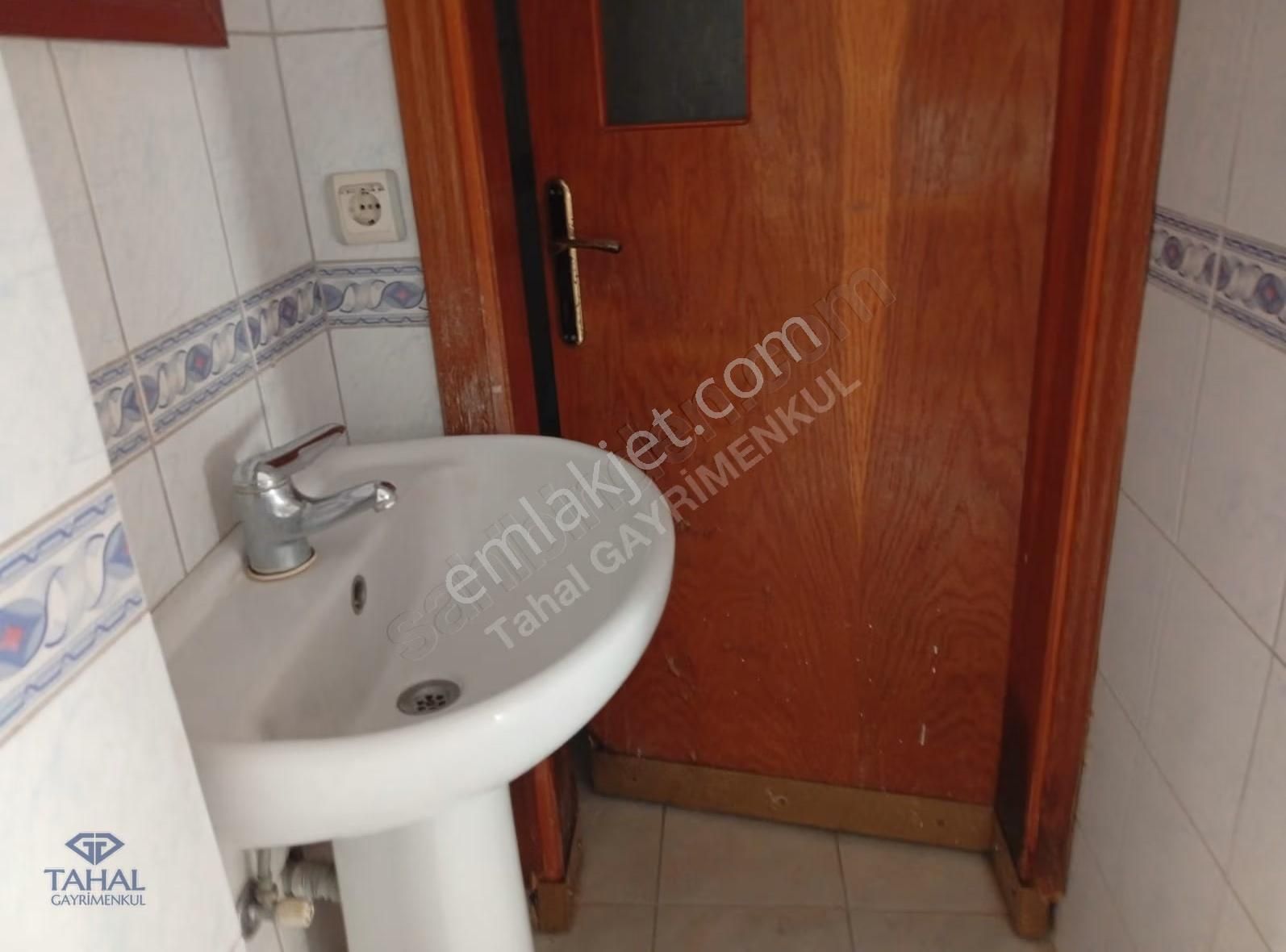 Antalya Kepez Yeni Mh. Kiralık 3+1 3. Kat 140 M2 Daire - Görsel 7