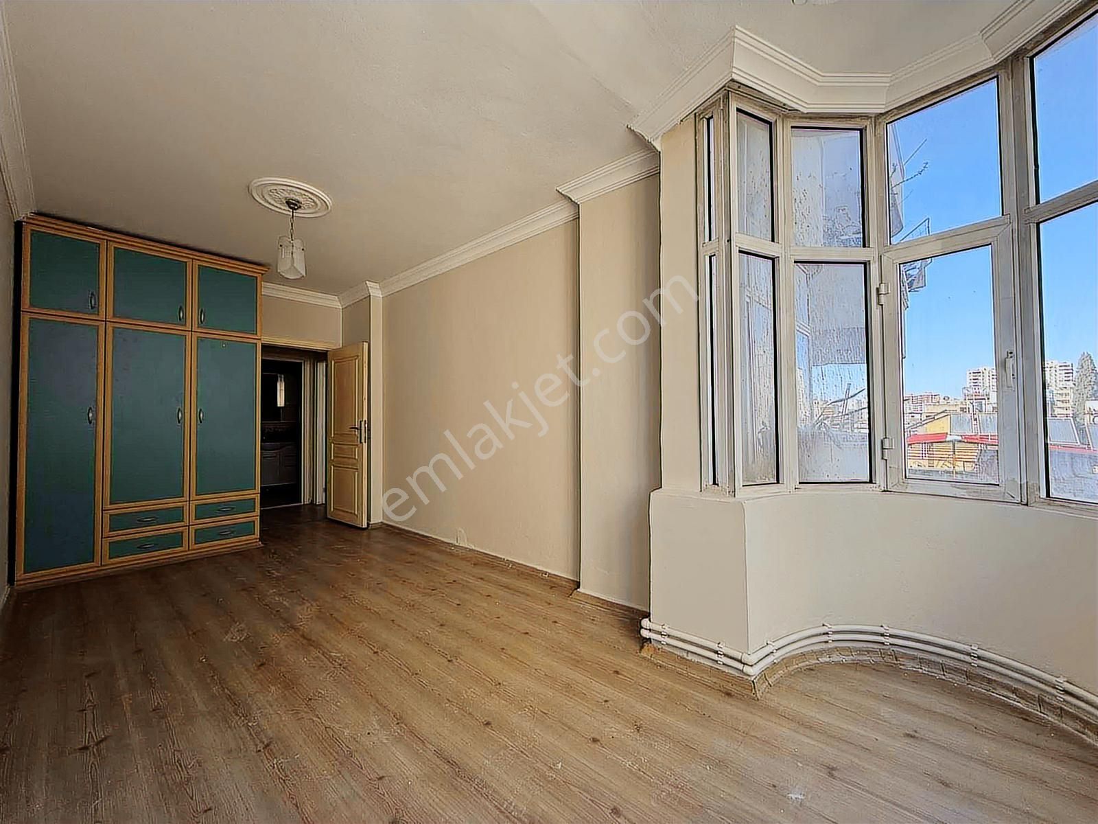 Gazipaşa'da 3+1 Açık Mutfak Doğalgaz+klimalı Kiralık Daire - Görsel 17