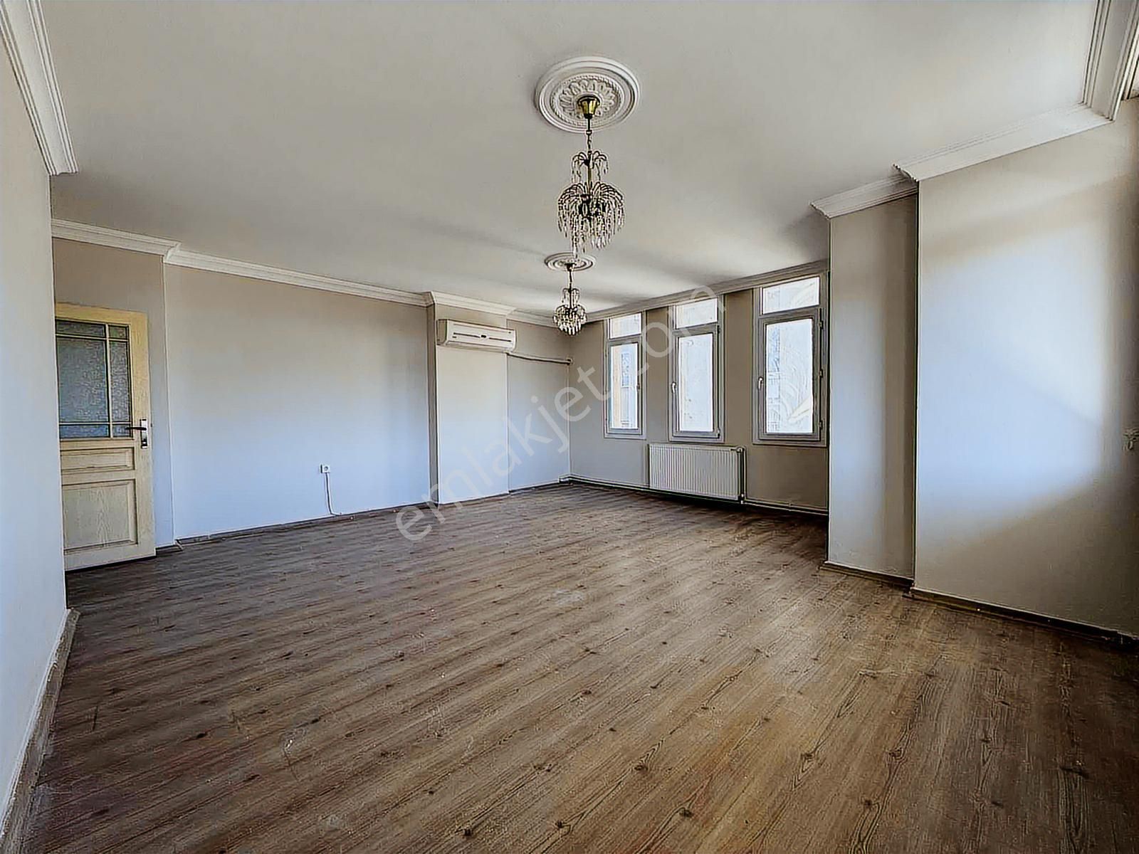 Gazipaşa'da 3+1 Açık Mutfak Doğalgaz+klimalı Kiralık Daire - Görsel 7