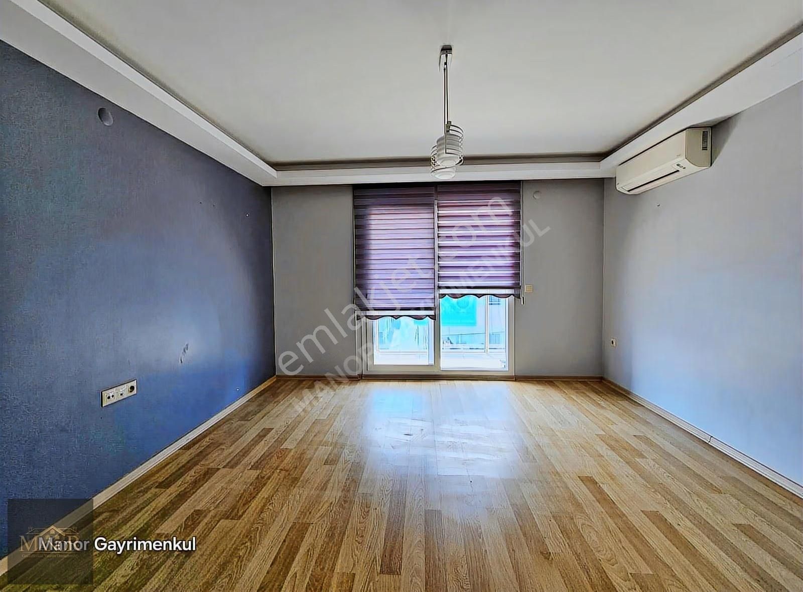 Kuşadası Merkezde Cadde Üzeri 2+1 Daire - Görsel 13