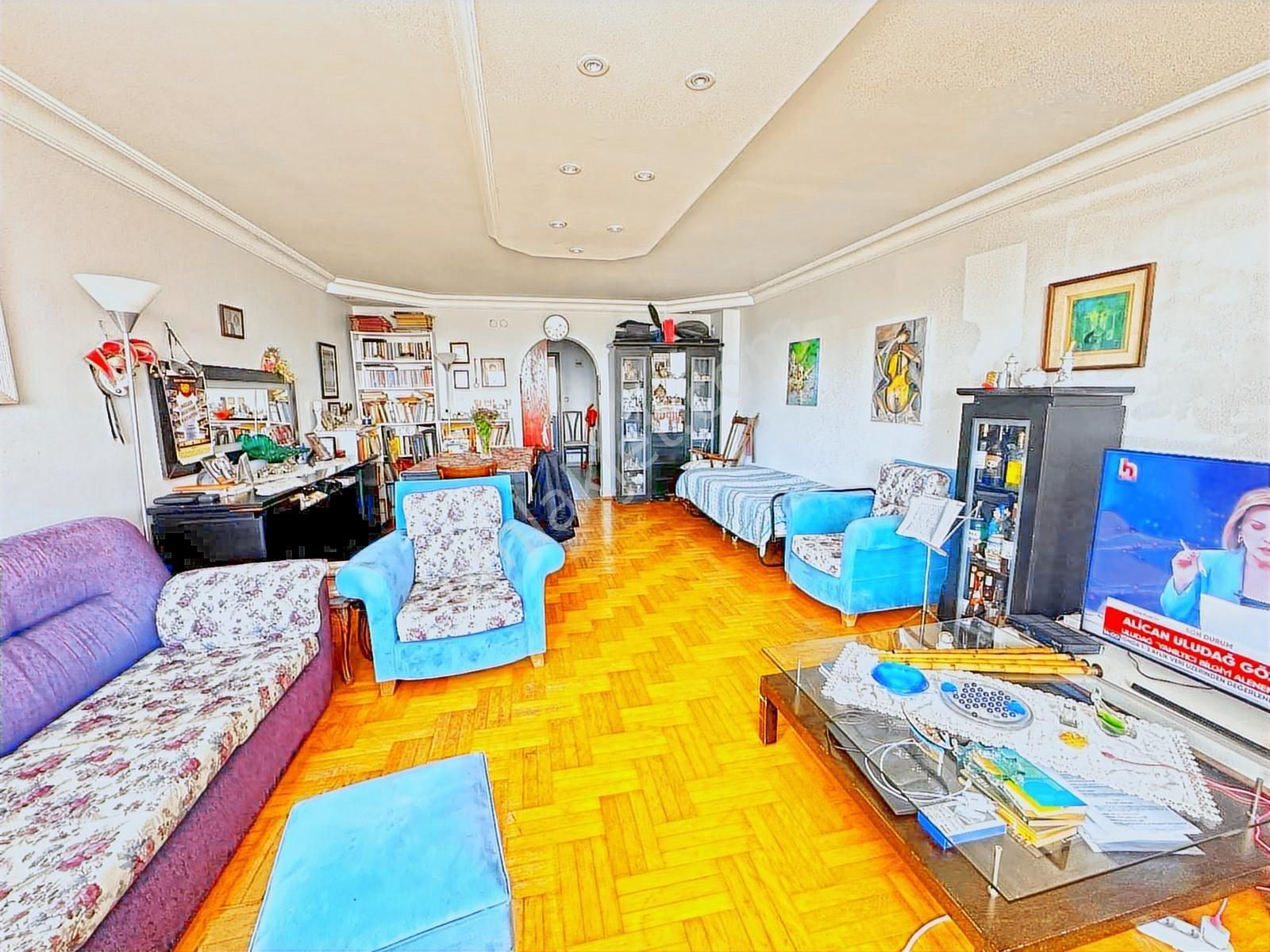 Remax'tan Uyum Acarlar Sitesi Deniz Manzaralı Çift Cephe 3+1 - Görsel 6