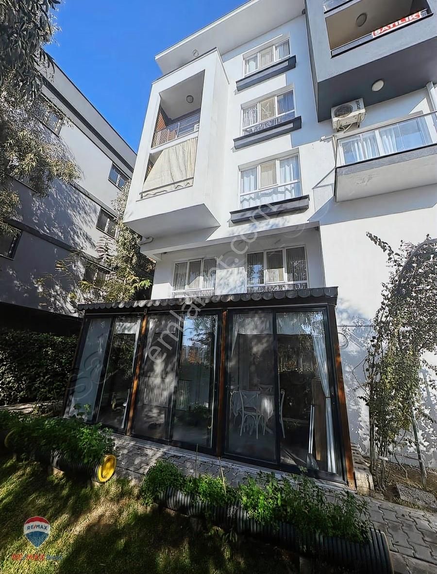 14 Menemen 2+1 Bahçe Kullanımlı Satılık Daıre