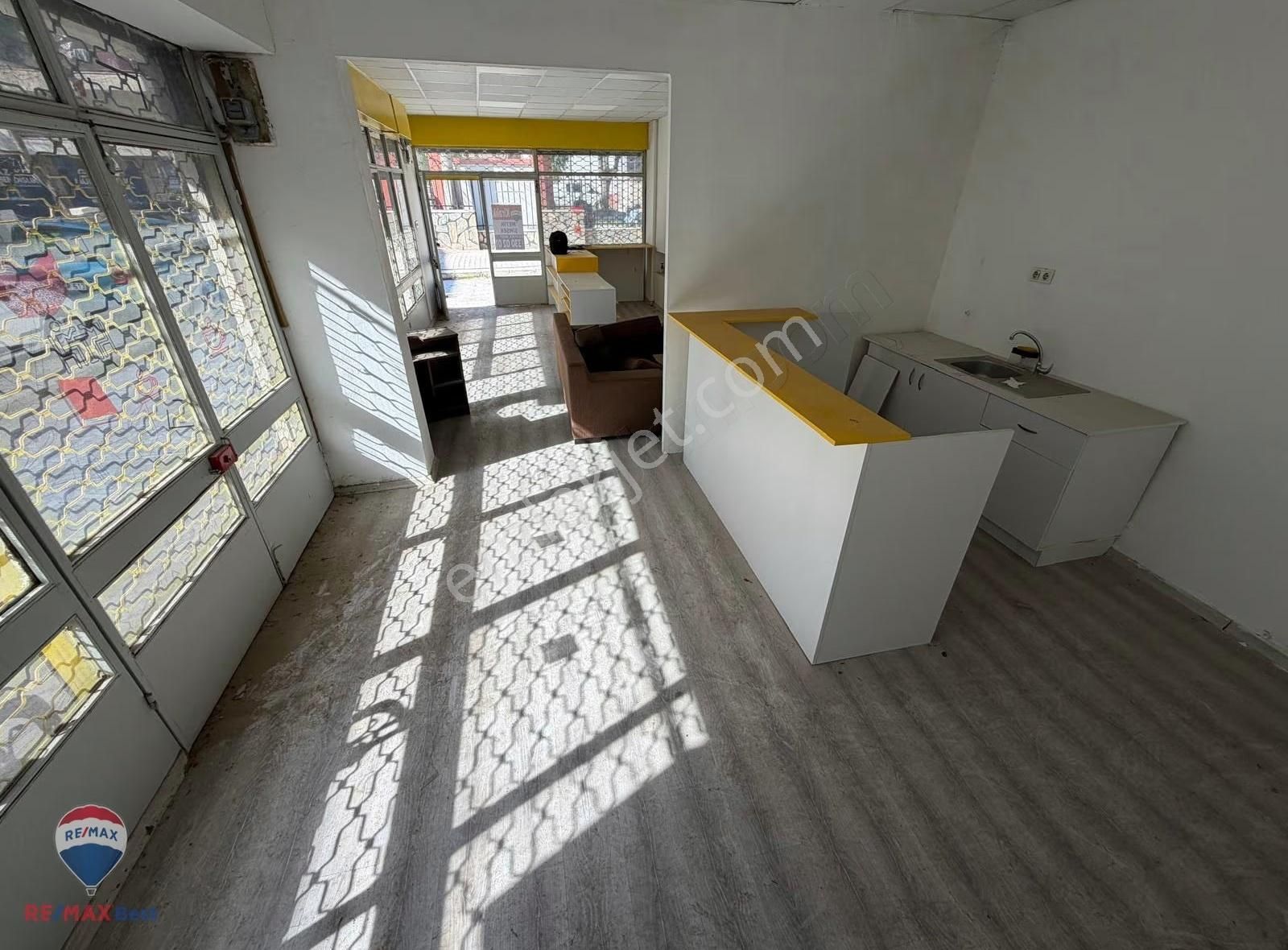 60 Bahçelievlerde Köşe Dükkan - Görsel 14