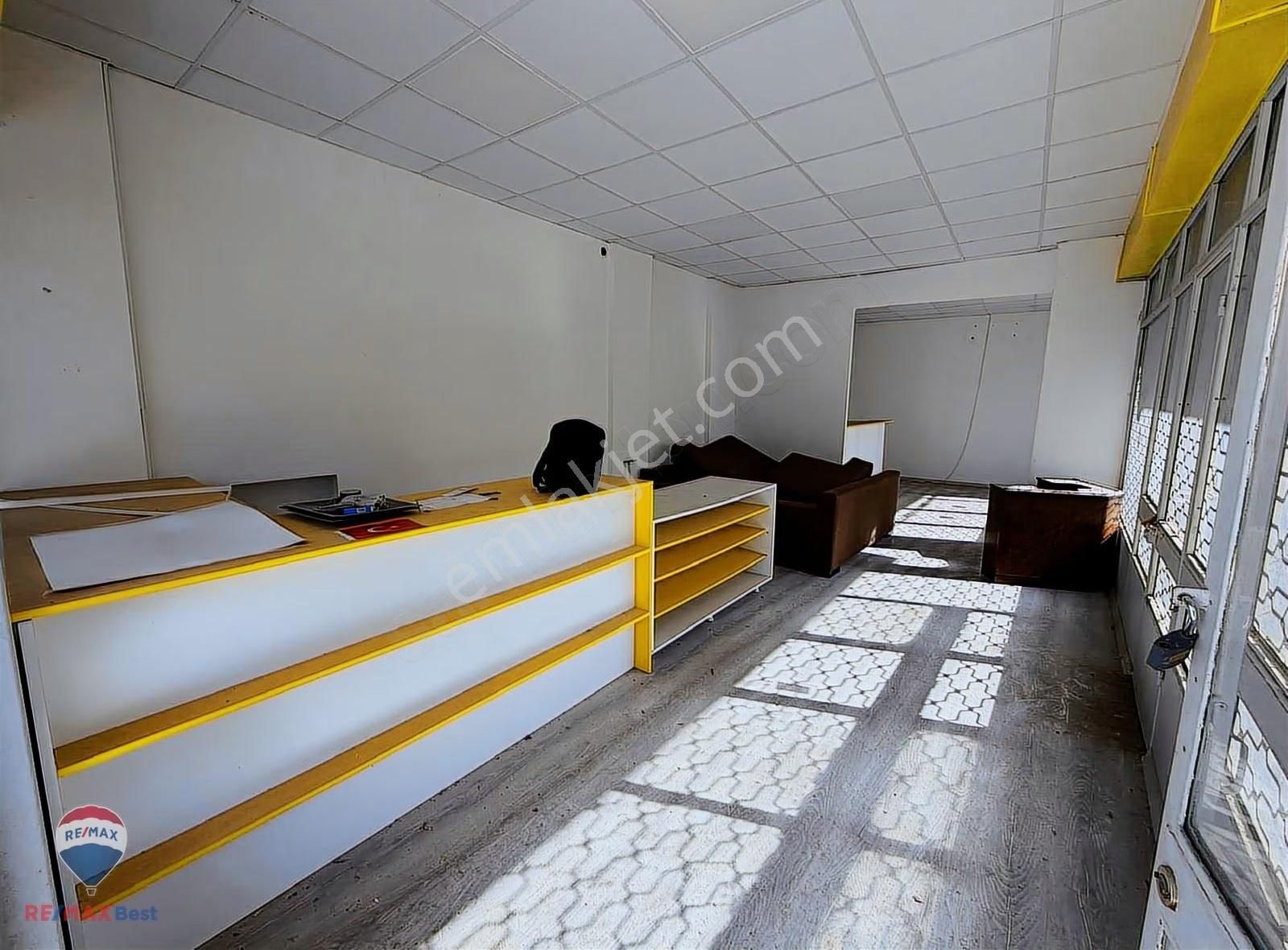 60 Bahçelievlerde Köşe Dükkan - Görsel 11