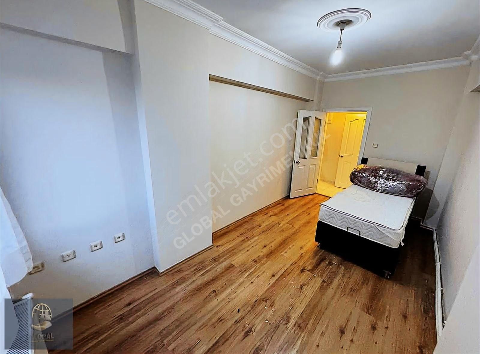 Çorlu Muhittin Mahallesi 2004 Yapımı İskanlı 3 + 1 Satılık Daire - Görsel 20