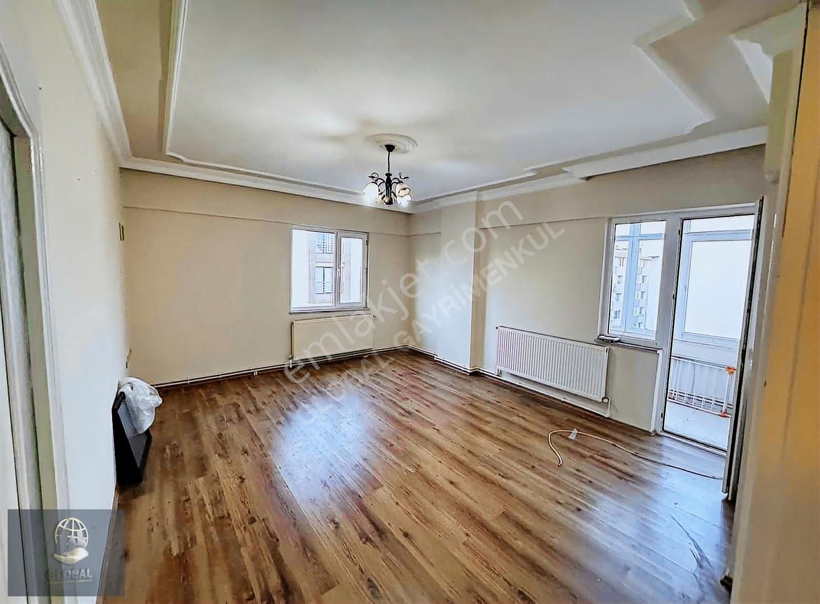 Çorlu Muhittin Mahallesi 2004 Yapımı İskanlı 3 + 1 Satılık Daire - Görsel 2