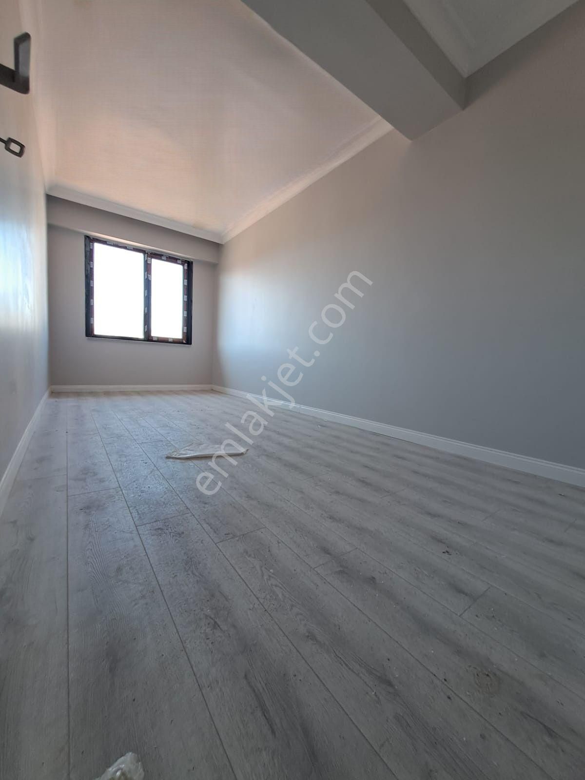 Halkalı Merkezde Satılık 2+1 Metro, Hastane Ve Okullara Yakın - Görsel 27