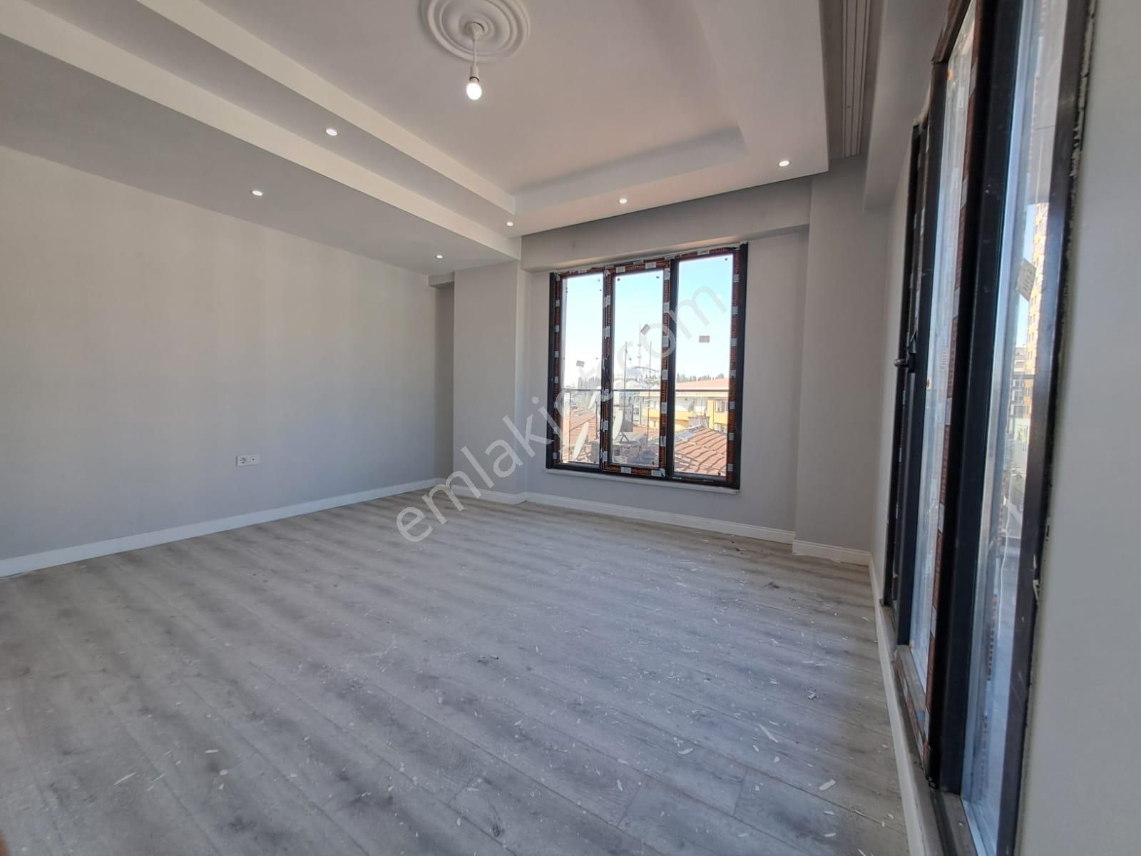 Halkalı Merkezde Satılık 2+1 Metro, Hastane Ve Okullara Yakın - Görsel 8