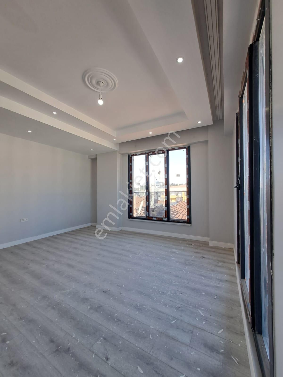 Halkalı Merkezde Satılık 2+1 Metro, Hastane Ve Okullara Yakın - Görsel 9