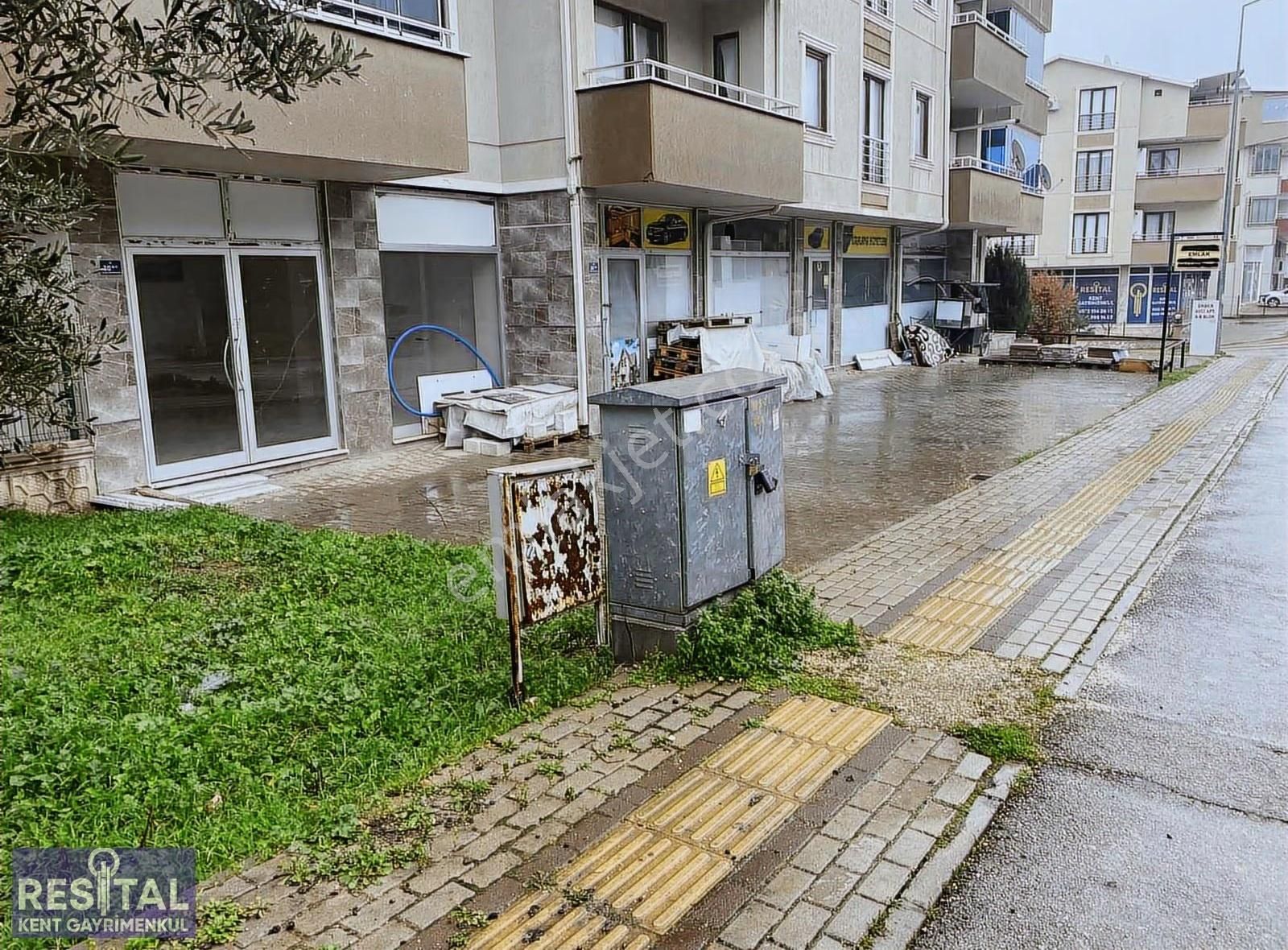 Çalı Gümüşlük'de Cadde Üzeri Önü Açık Kiralık 70 M2 Dükkan... - Görsel 7