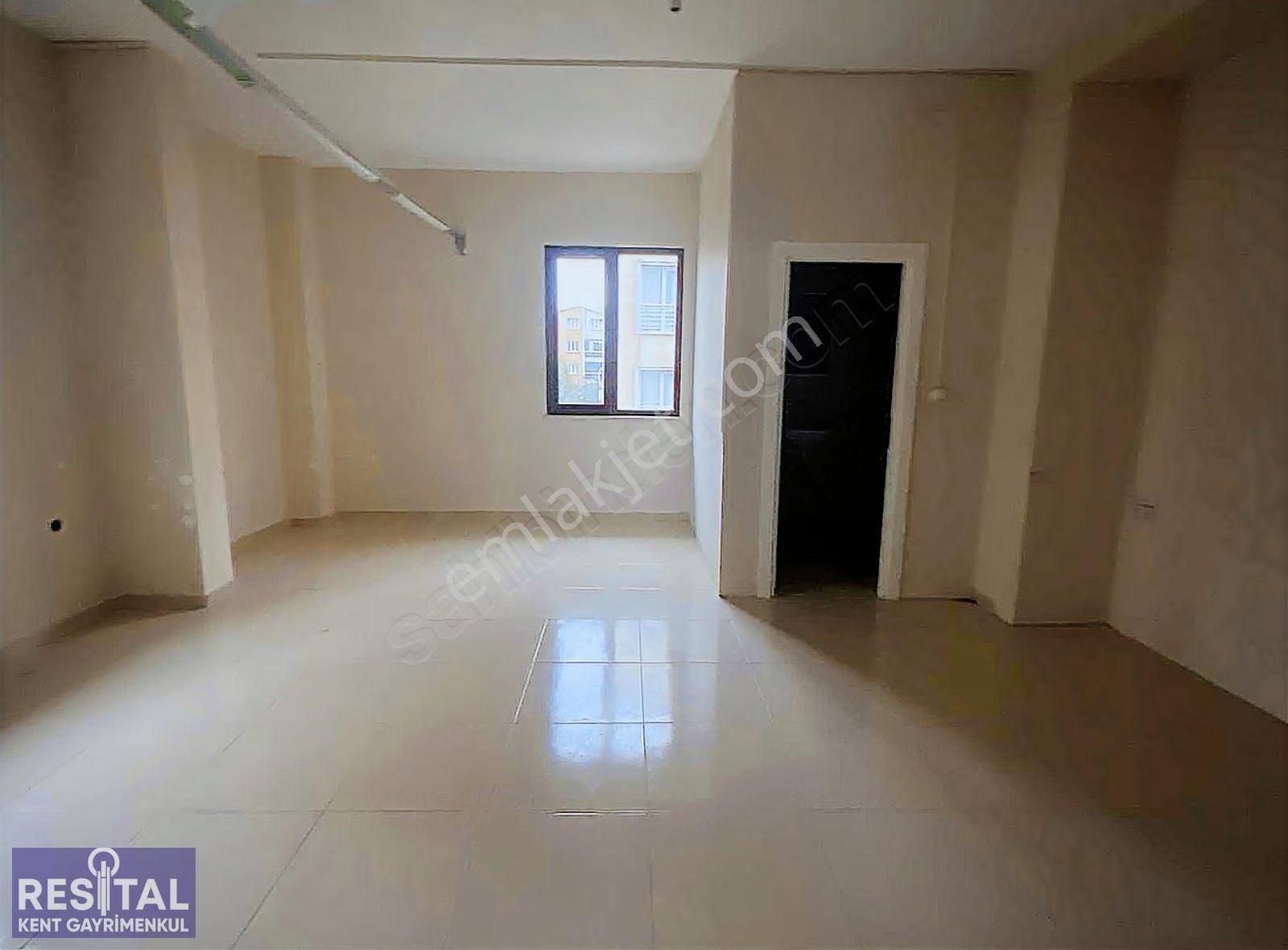 Çalı Gümüşlük'de Cadde Üzeri Önü Açık Kiralık 70 M2 Dükkan... - Görsel 10