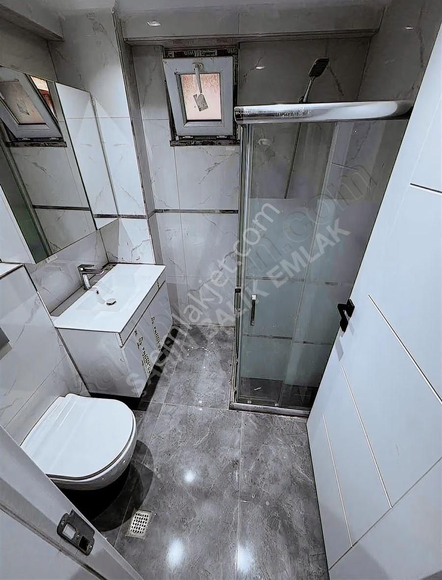 Acil!! Mükemmel Lokasyonda Geniş Ferah 0" Daire - Görsel 10