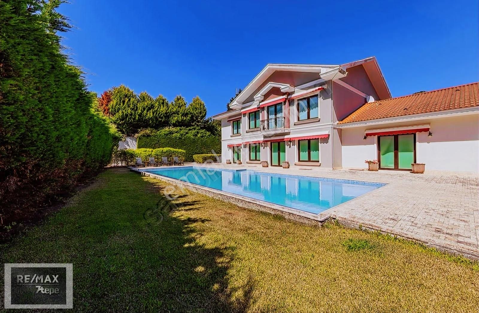 Rivada Ormanın Kalbinde, Masalsı Bir Yaşam