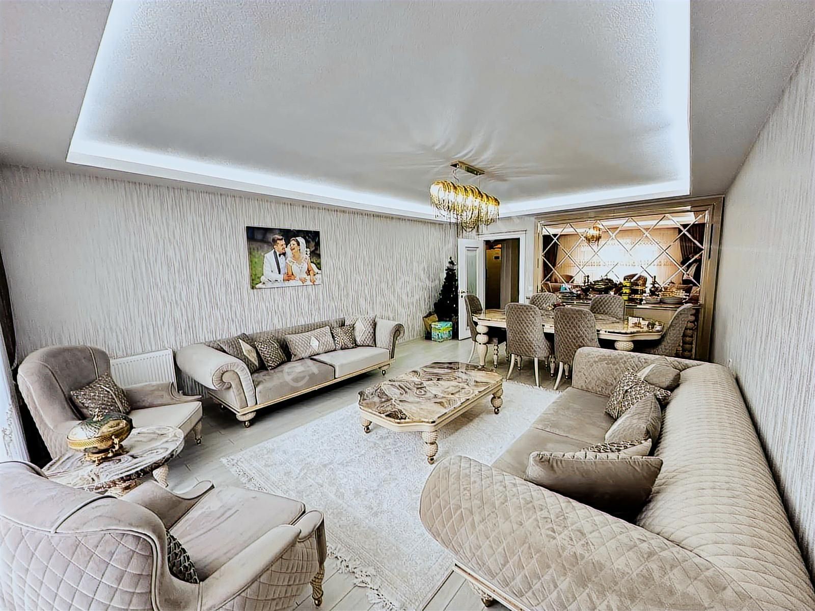 Çamlıtepe Sitesinde Kapalı Otoparklı Manzaralı 4+1 - Görsel 28