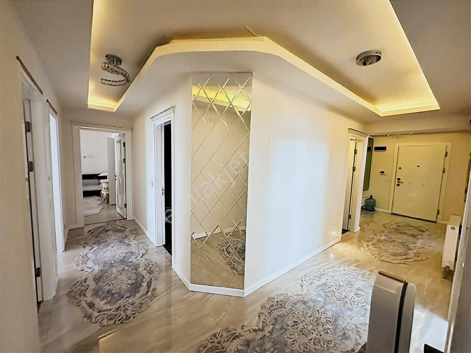 Çamlıtepe Sitesinde Kapalı Otoparklı Manzaralı 4+1 - Görsel 7