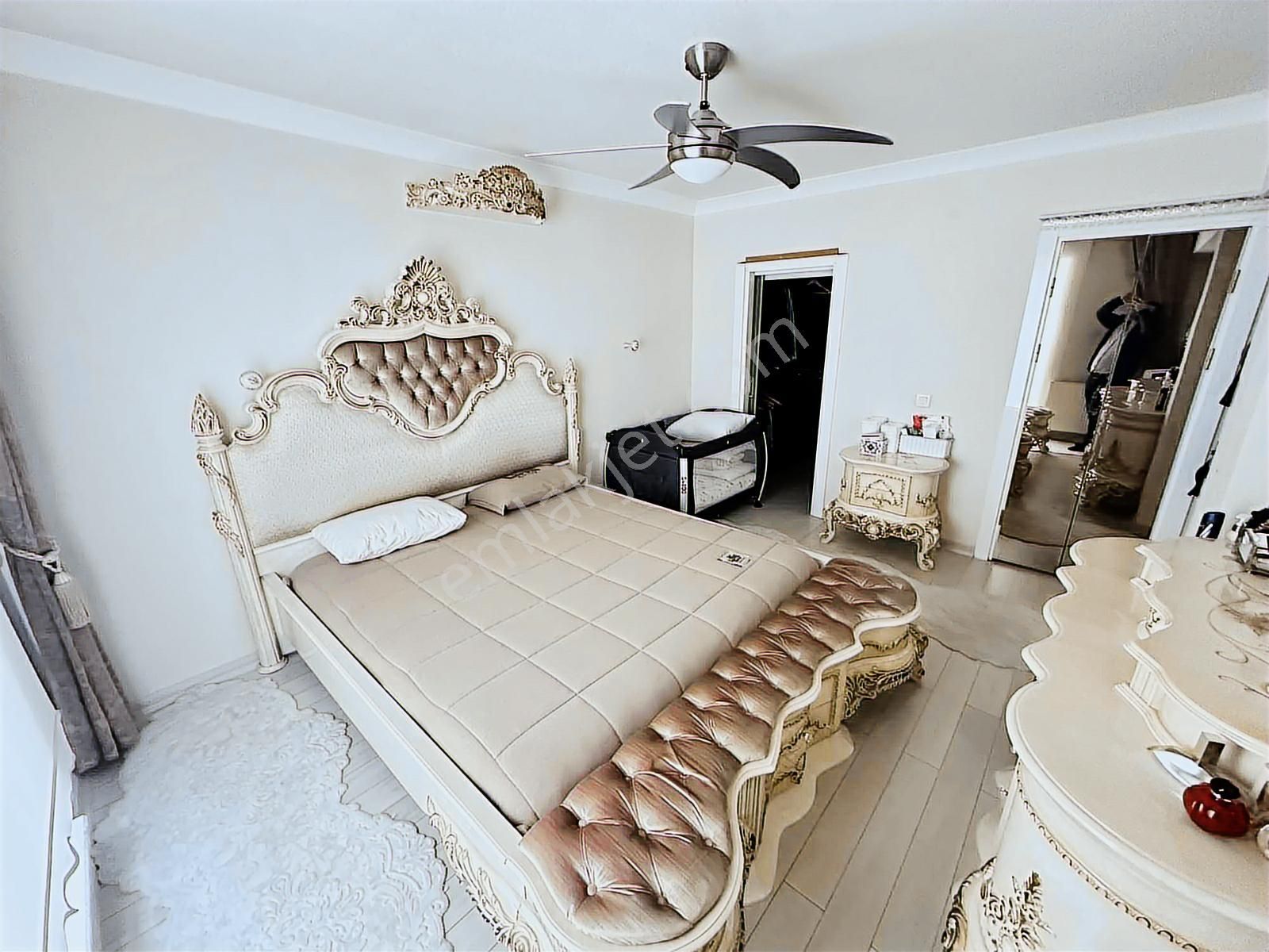 Çamlıtepe Sitesinde Kapalı Otoparklı Manzaralı 4+1 - Görsel 16