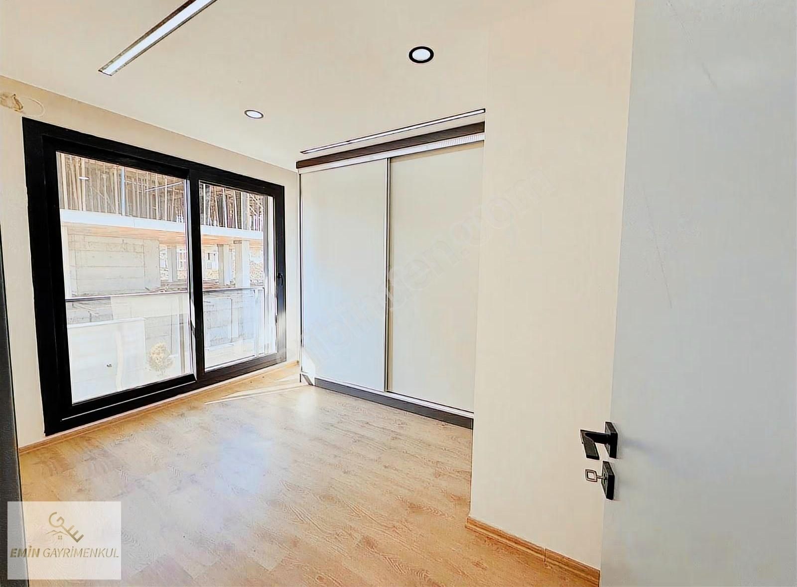 Havuzlı Site İçi ,merkezde 2+1 - Görsel 13