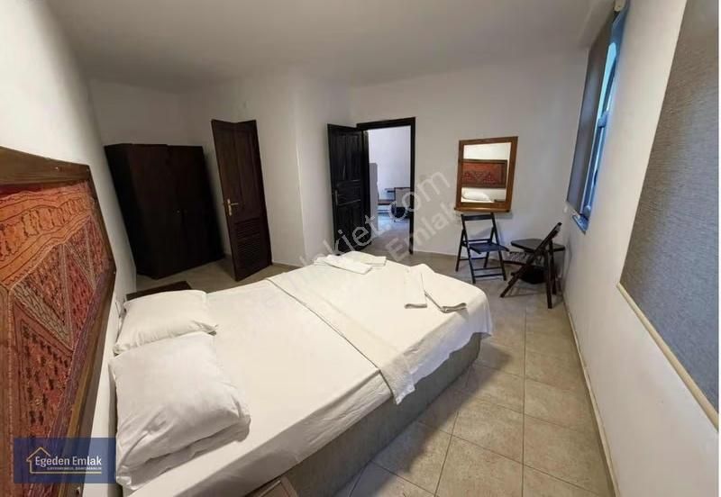 Akyaka'da Merkezde Eşyalı, Havuzlu Kiralık 1+1 Daire - Görsel 4
