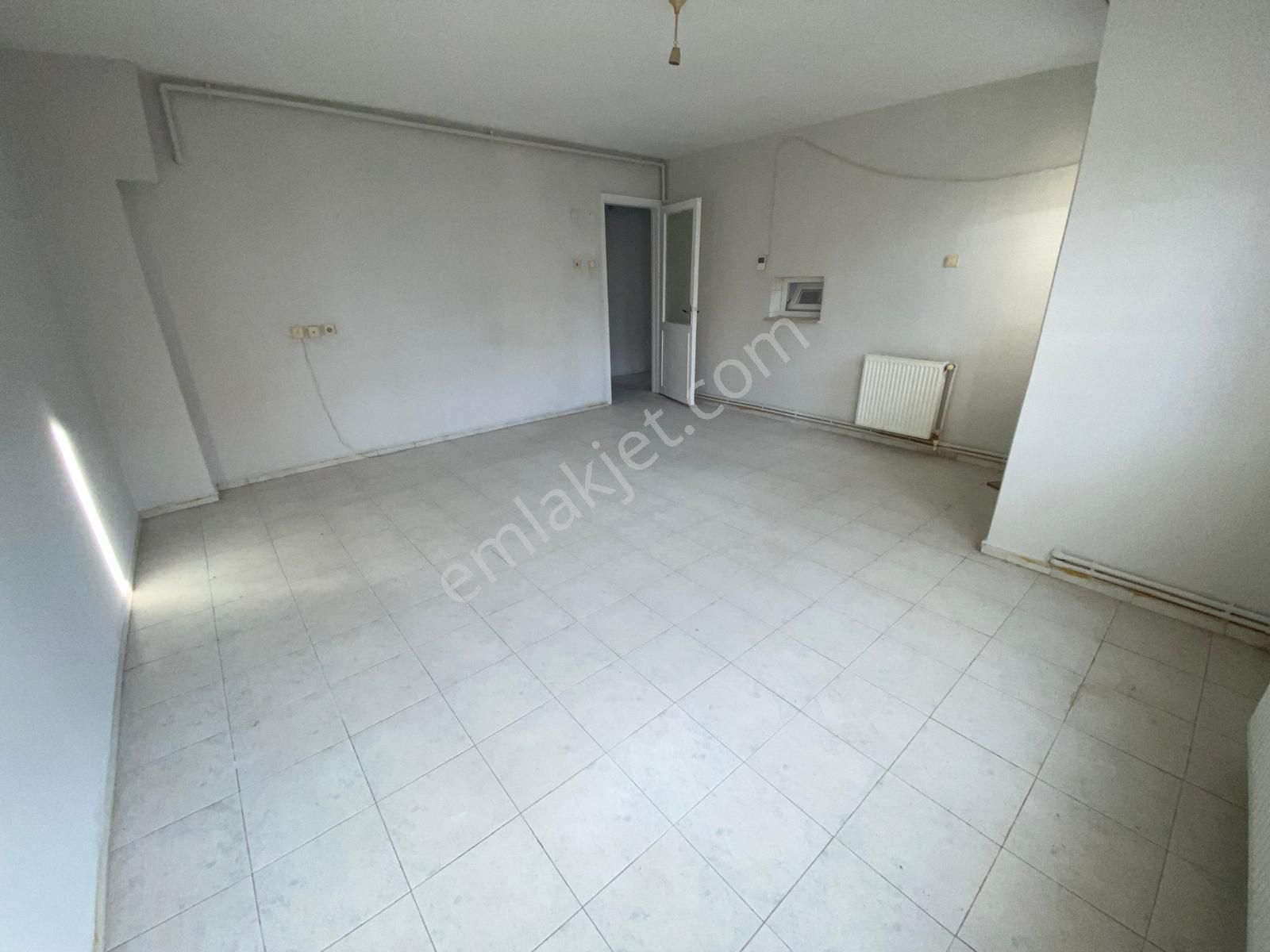 Arga'dan Buca Kozağaç Meydan Yakını 3+1 D.gazlı Kiralık Daire - Görsel 2