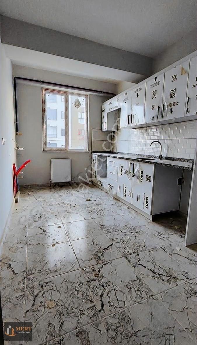 Çayırova Millet Bahçesine Yakın 3+1 Daire - Görsel 8