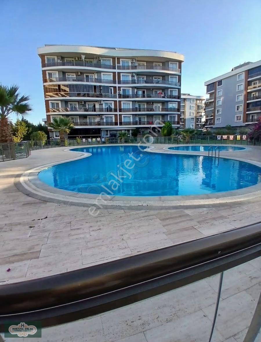 İzmir Torbalı Da Havuzlu Sitede 3+1 Daire Satılık