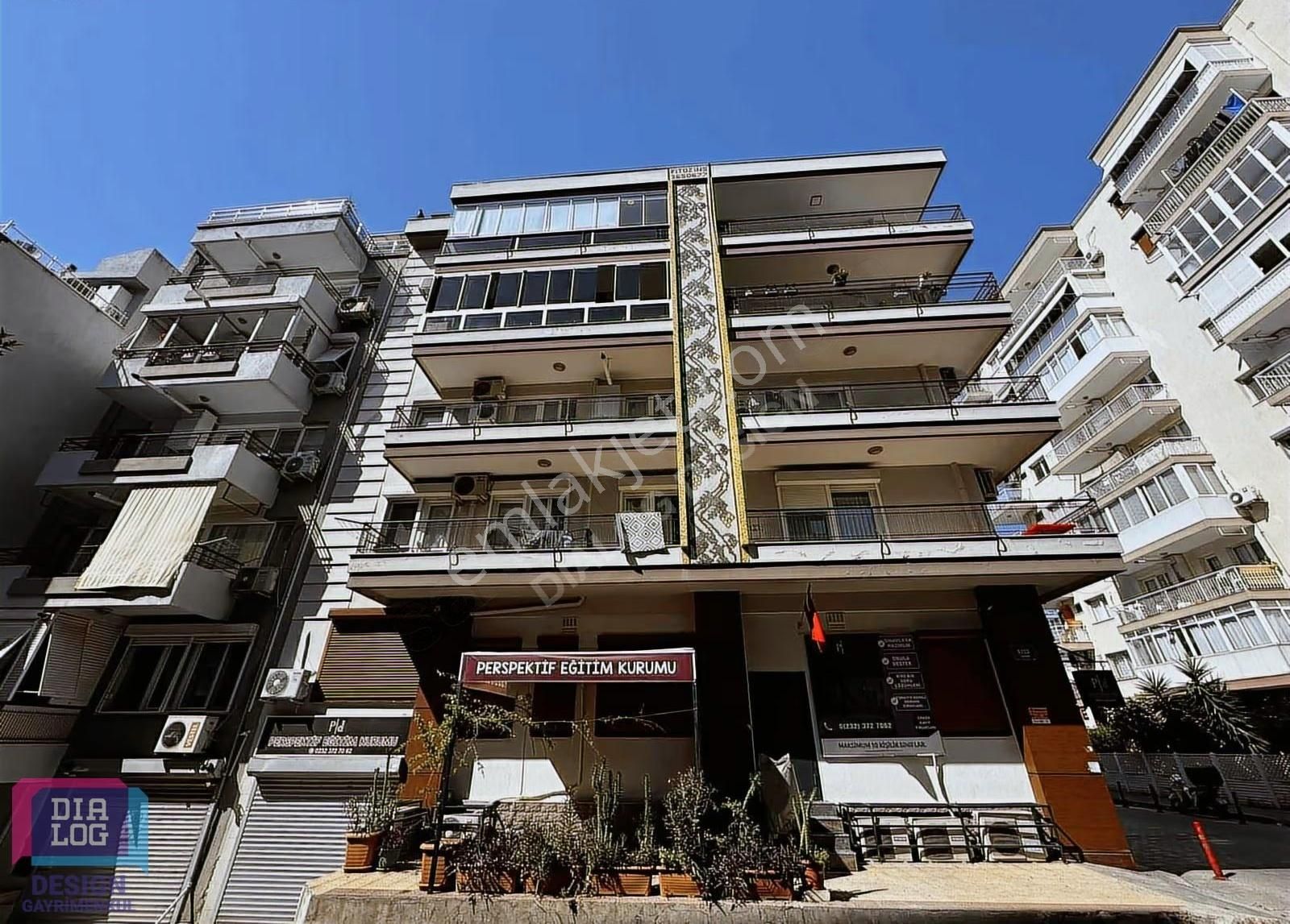 Karşıyaka Dedebaşı Ordu Bulvarı Üzeri Satılık 5+1 Teraslı Daire - Görsel 12