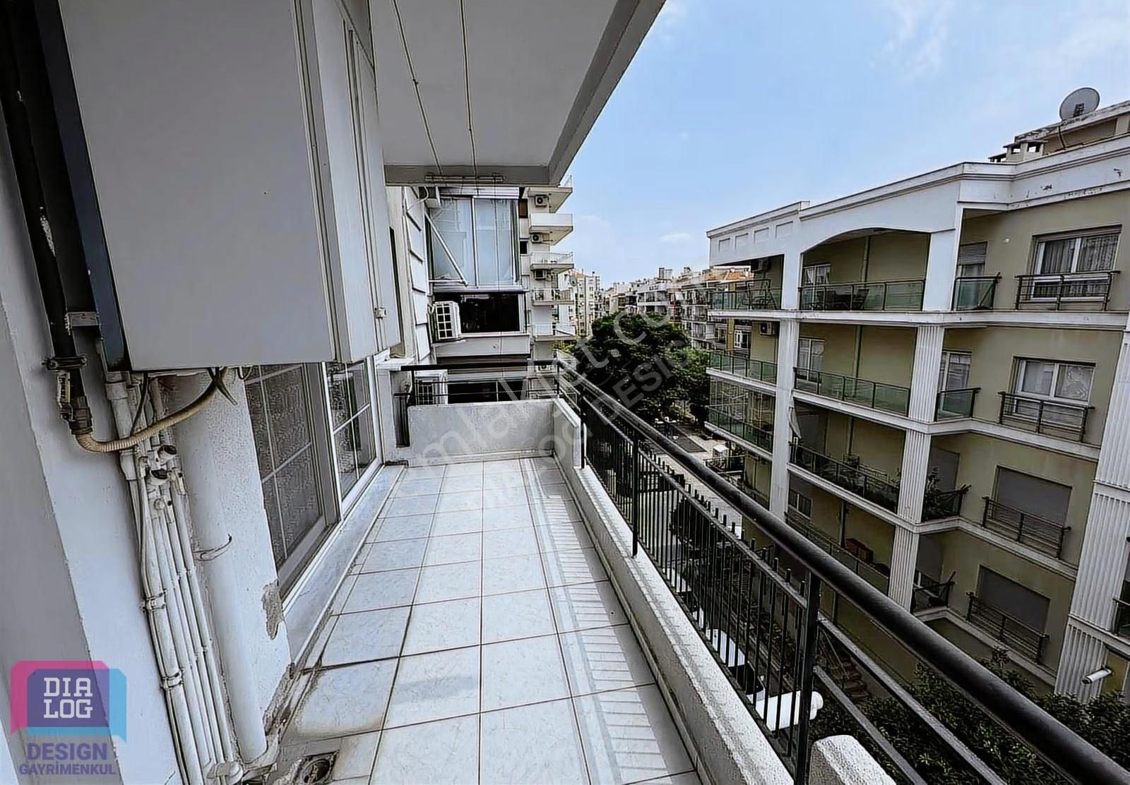 Karşıyaka Dedebaşı Ordu Bulvarı Üzeri Satılık 5+1 Teraslı Daire - Görsel 19