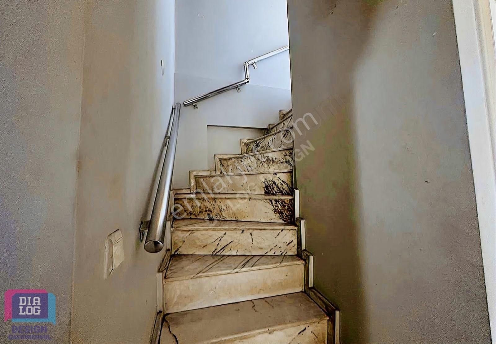 Karşıyaka Dedebaşı Ordu Bulvarı Üzeri Satılık 5+1 Teraslı Daire - Görsel 20