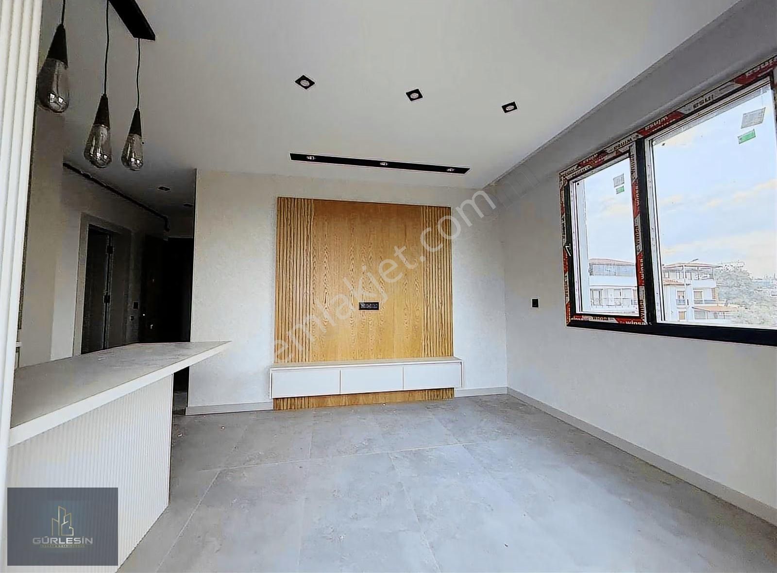 Şirinköy Mahallesi Havuzlu, Site İçerisinde Satılık 1+1 Daire - Görsel 3