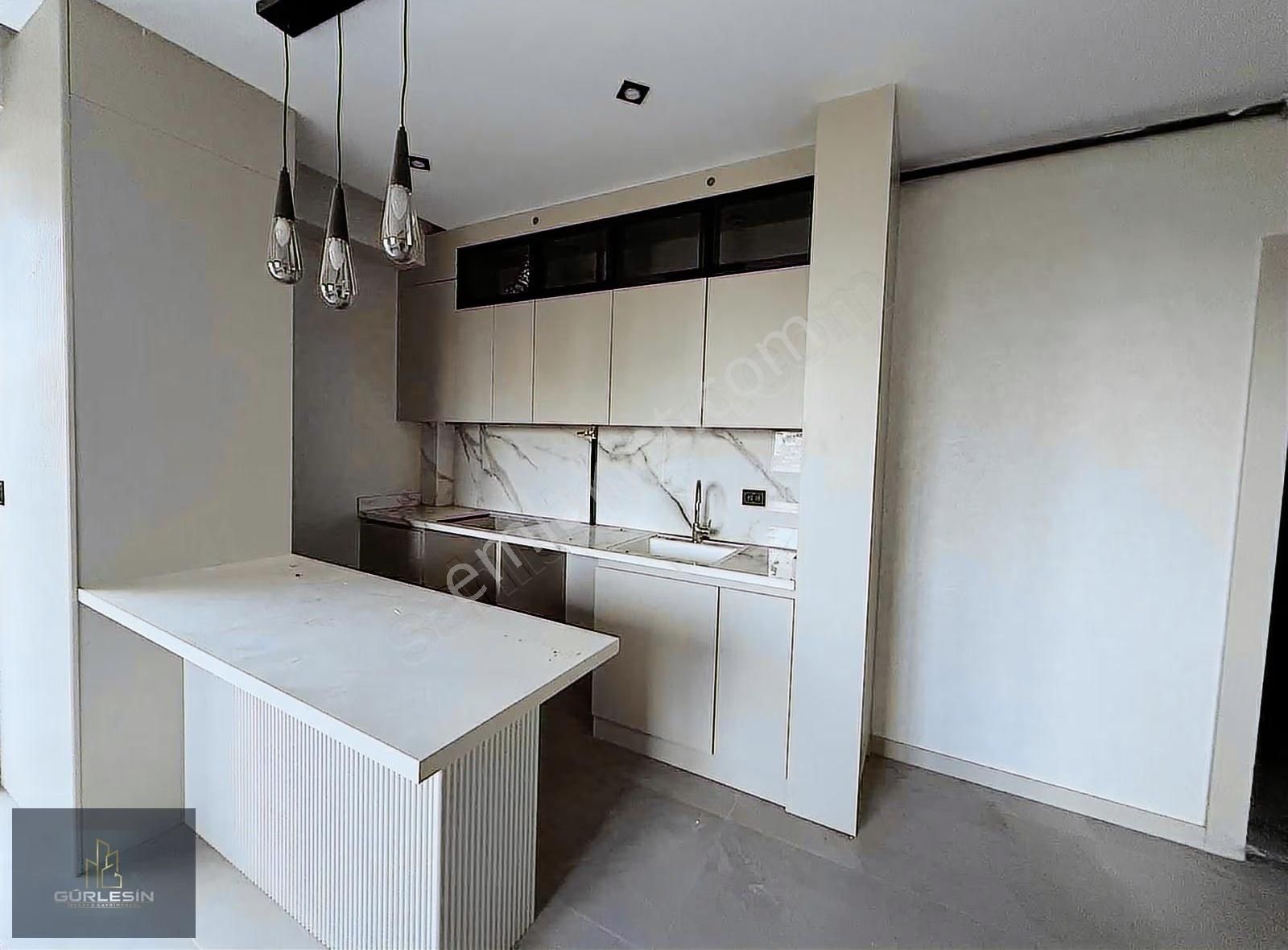 Şirinköy Mahallesi Havuzlu, Site İçerisinde Satılık 1+1 Daire - Görsel 24