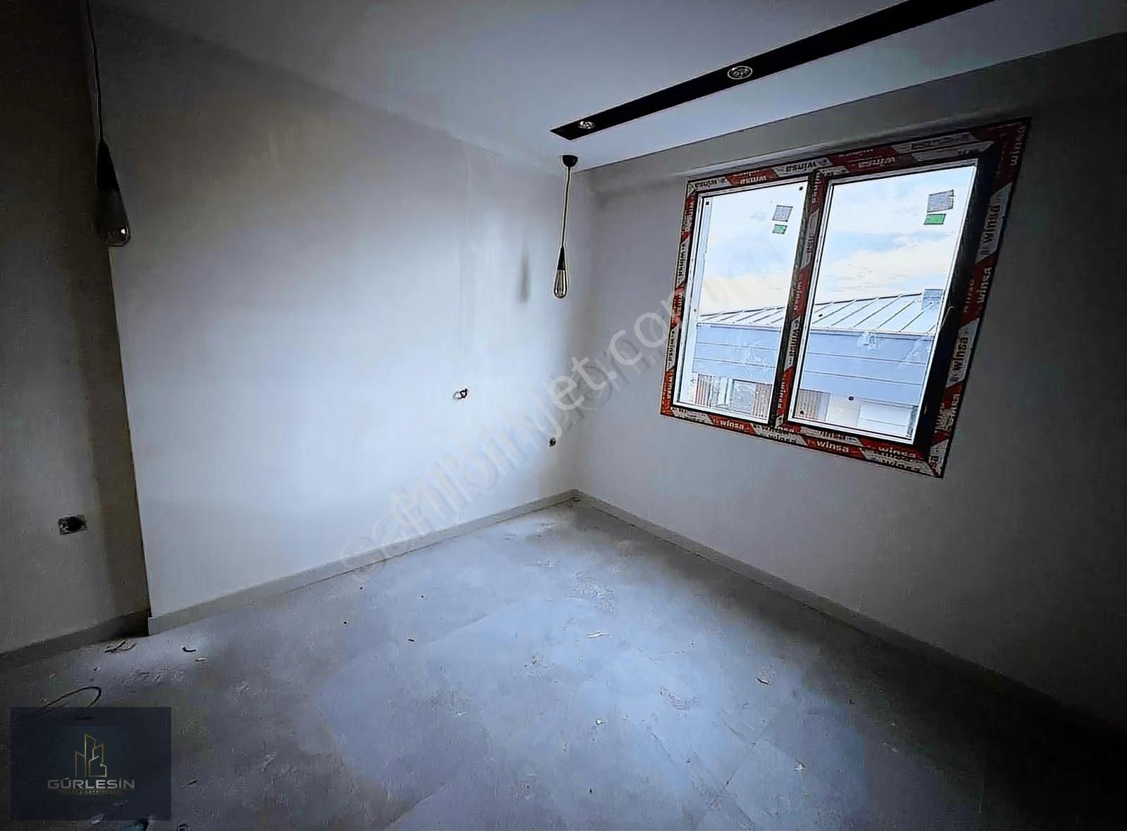 Şirinköy Mahallesi Havuzlu, Site İçerisinde Satılık 1+1 Daire - Görsel 9