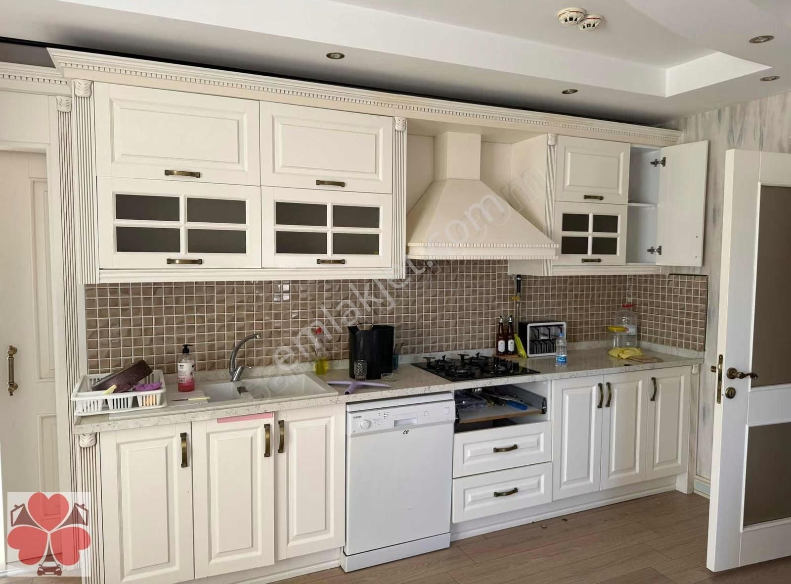 Yonca'dan Tıp Fakültesi Civarı Bağ.mutfak Eşyalı Kiralık 3+1 - Görsel 17