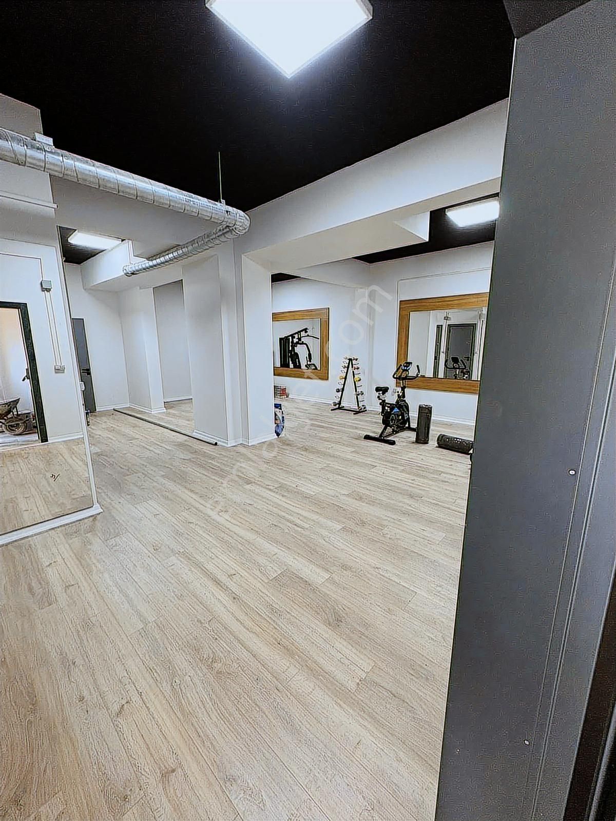 Ataşehir Cbc Aura Sitesi Kiralık 1+1 - Ekol Hastanesi Yanı - Görsel 32