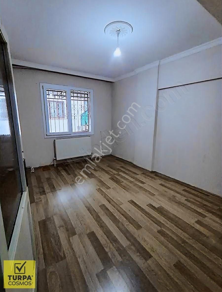 Buca Efeler'de Merkezi Konum'da Kiralık Daire
