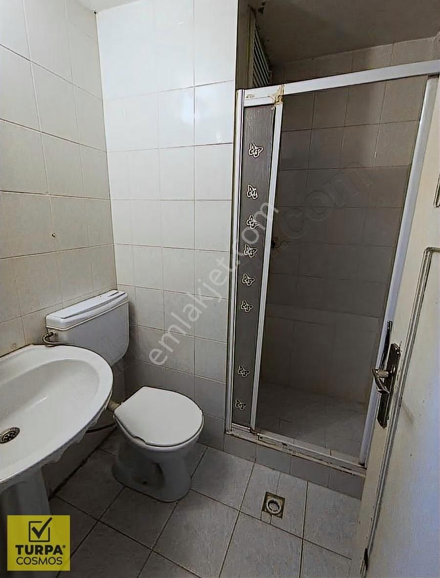 Buca Efeler'de Merkezi Konum'da Kiralık Daire - Görsel 3