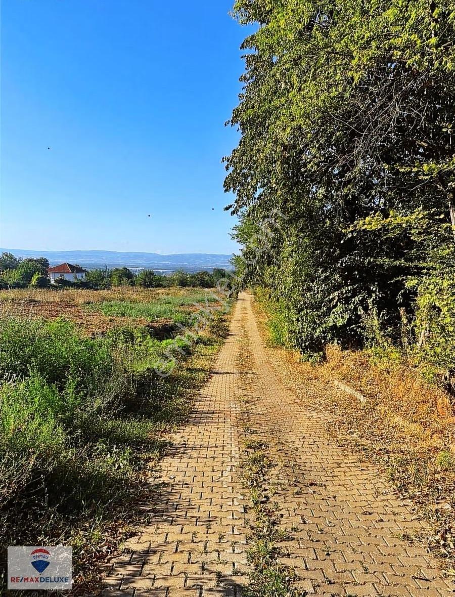 Kartepe Derbent'te Satılık Konut İmarlı Arsa - Görsel 3