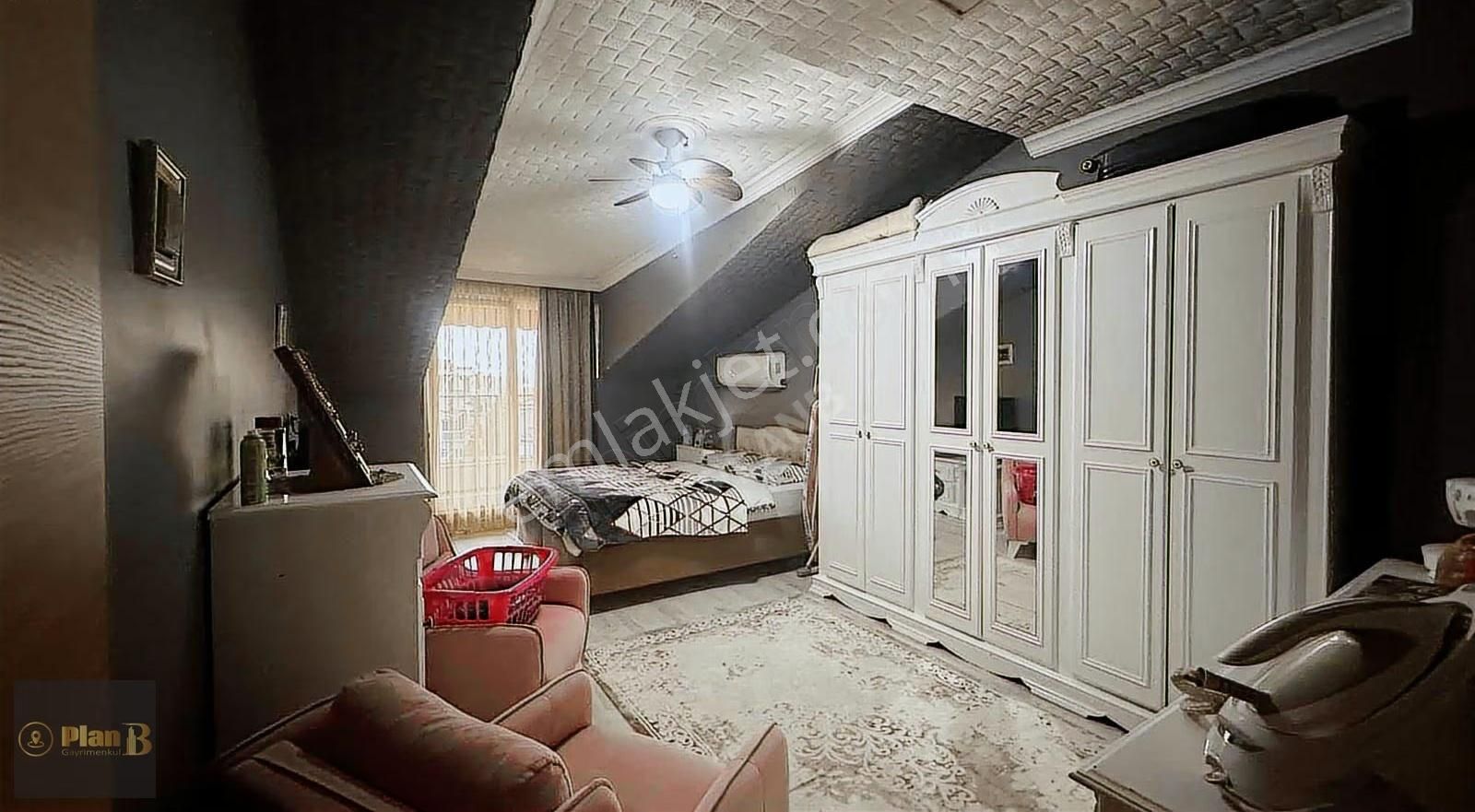 Güney Cephe, Masrafsız, Butik Site İçinde 1+1 Çatı Dubleks - Görsel 15