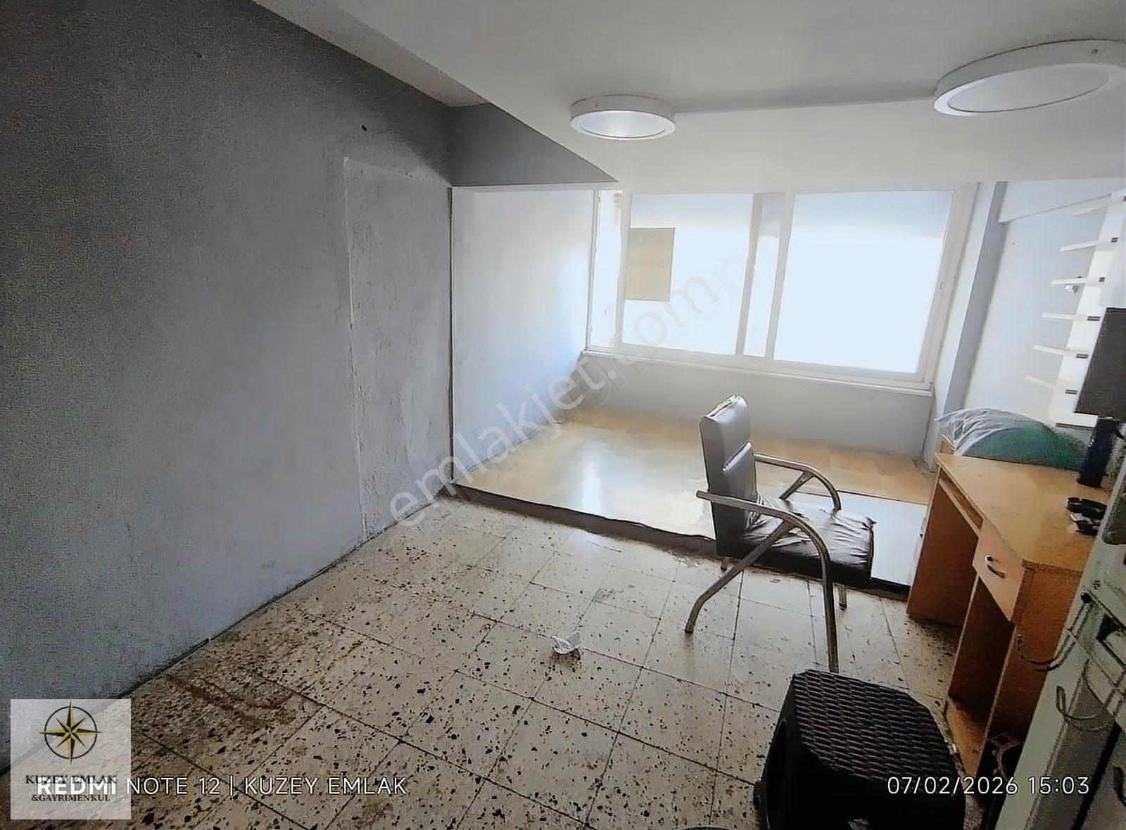 Nazar Pastanesi Civarı Satılık 3 Katlı Dükkan - Görsel 4