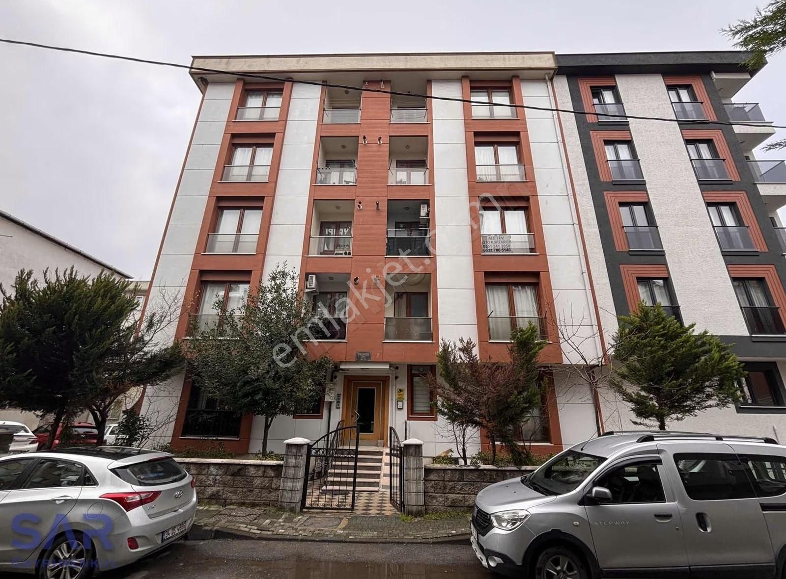 Metroya 5 Dk Yürüme Satılık 2+1