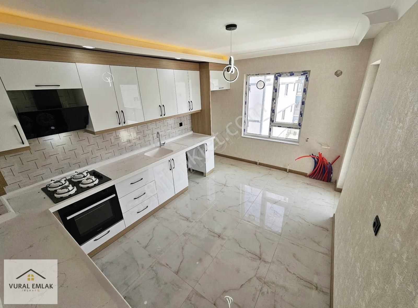 Vural Emlaktan 4+1 İskanlı Ultra Lüx 170m2 Ara Katta G.odalı - Görsel 21