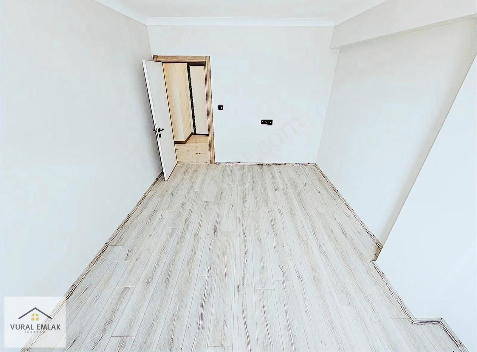 Vural Emlaktan 4+1 İskanlı Ultra Lüx 170m2 Ara Katta G.odalı - Görsel 30