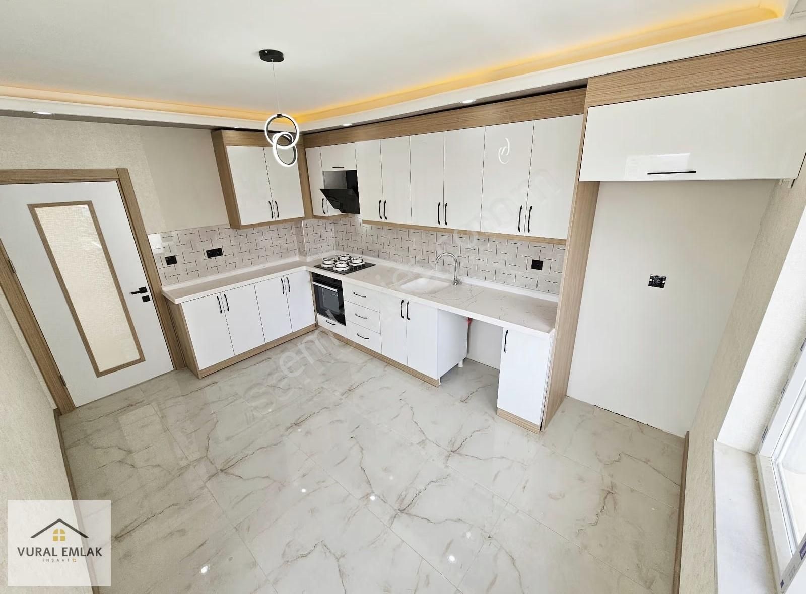 Vural Emlaktan 4+1 İskanlı Ultra Lüx 170m2 Ara Katta G.odalı - Görsel 18