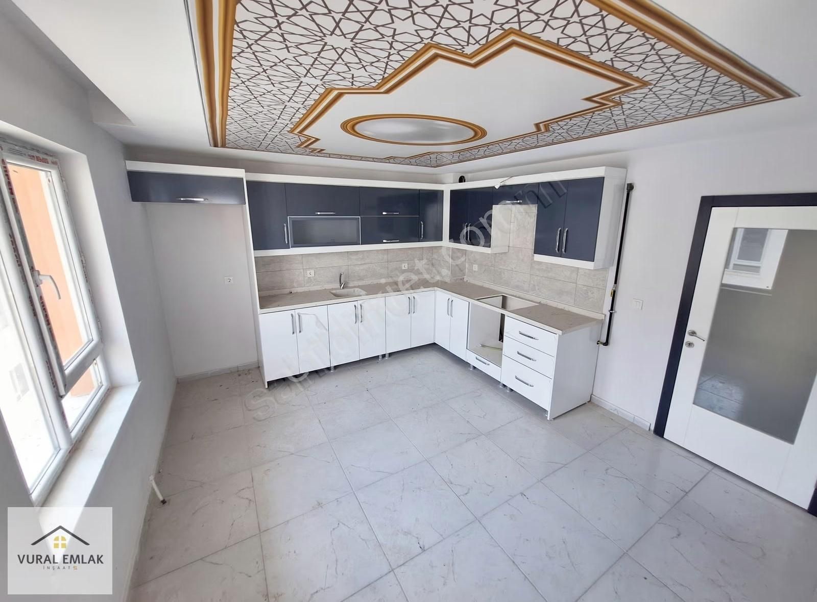 Vural'dan Devasa Genişlikte, Ara Kat, Ön Cephe, Çift Balkon 3+1 - Görsel 29