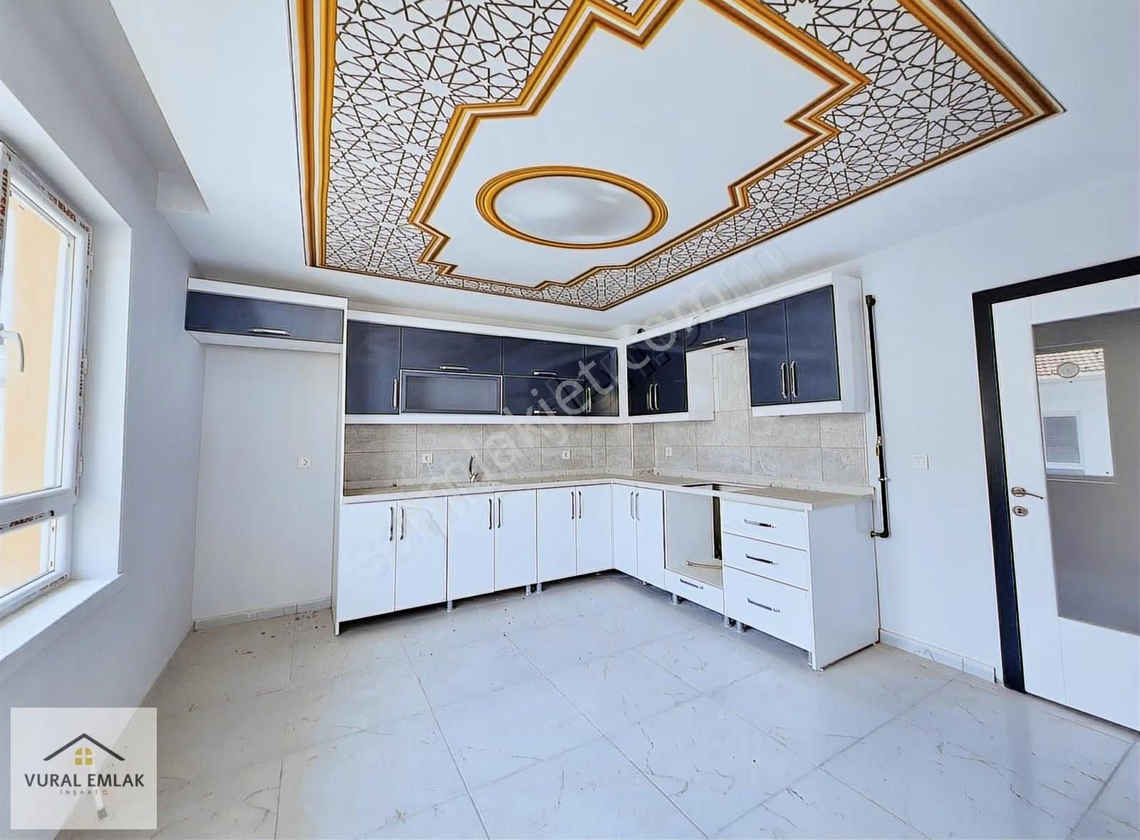 Vural'dan Devasa Genişlikte, Ara Kat, Ön Cephe, Çift Balkon 3+1 - Görsel 31