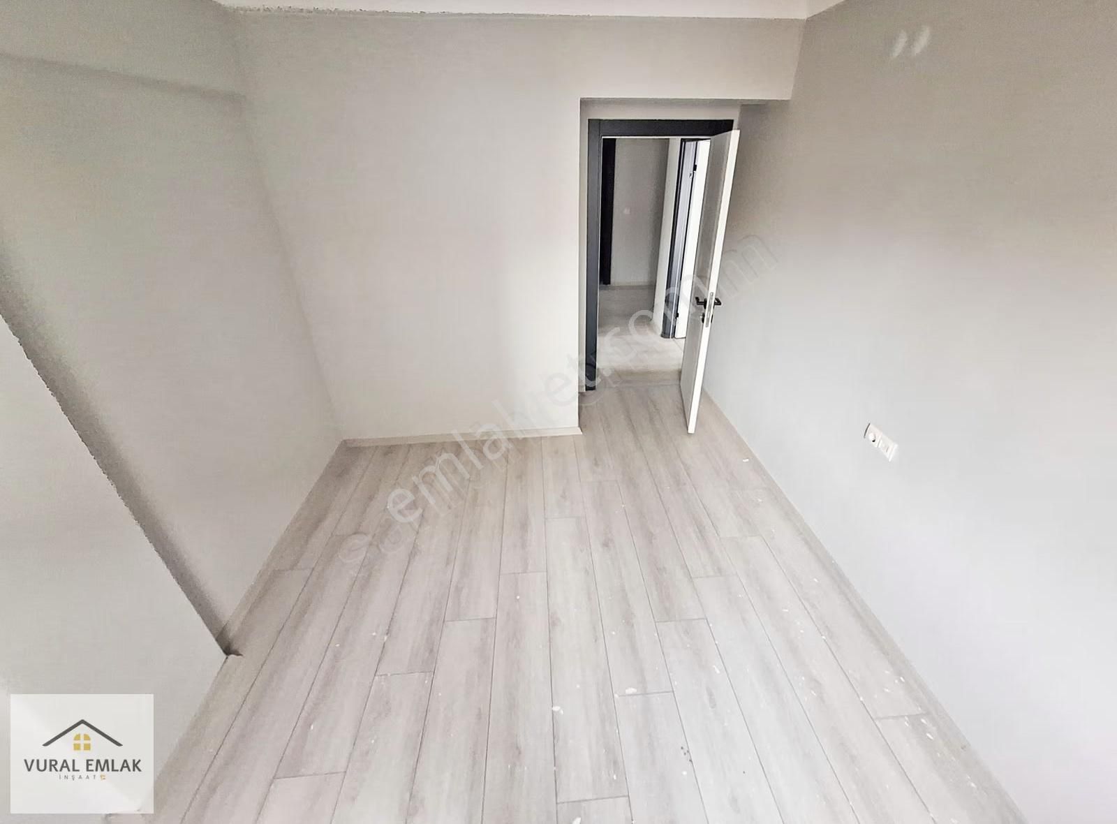 Vural Emlaktan 2+1 İskanlı Ultra Lüx Kombi Petek Full Yapılı - Görsel 6