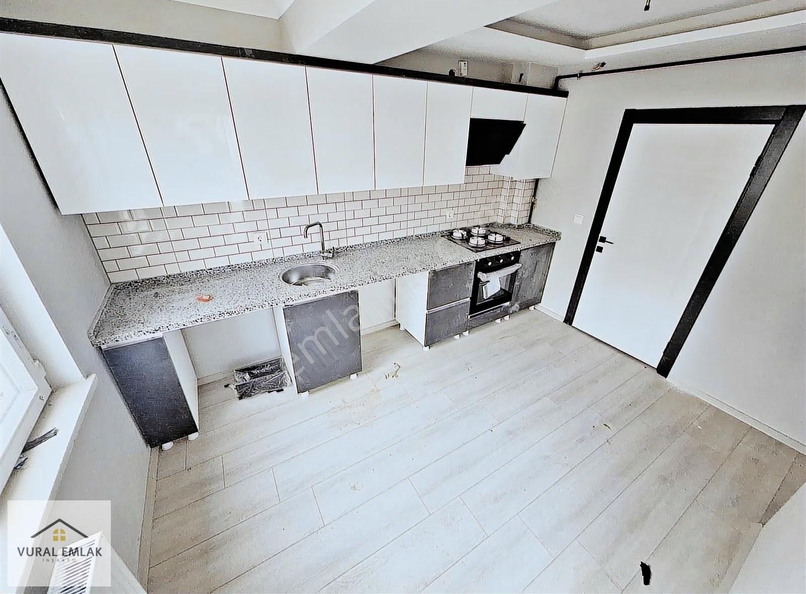 Vural Emlaktan 2+1 İskanlı Ultra Lüx Kombi Petek Full Yapılı - Görsel 11