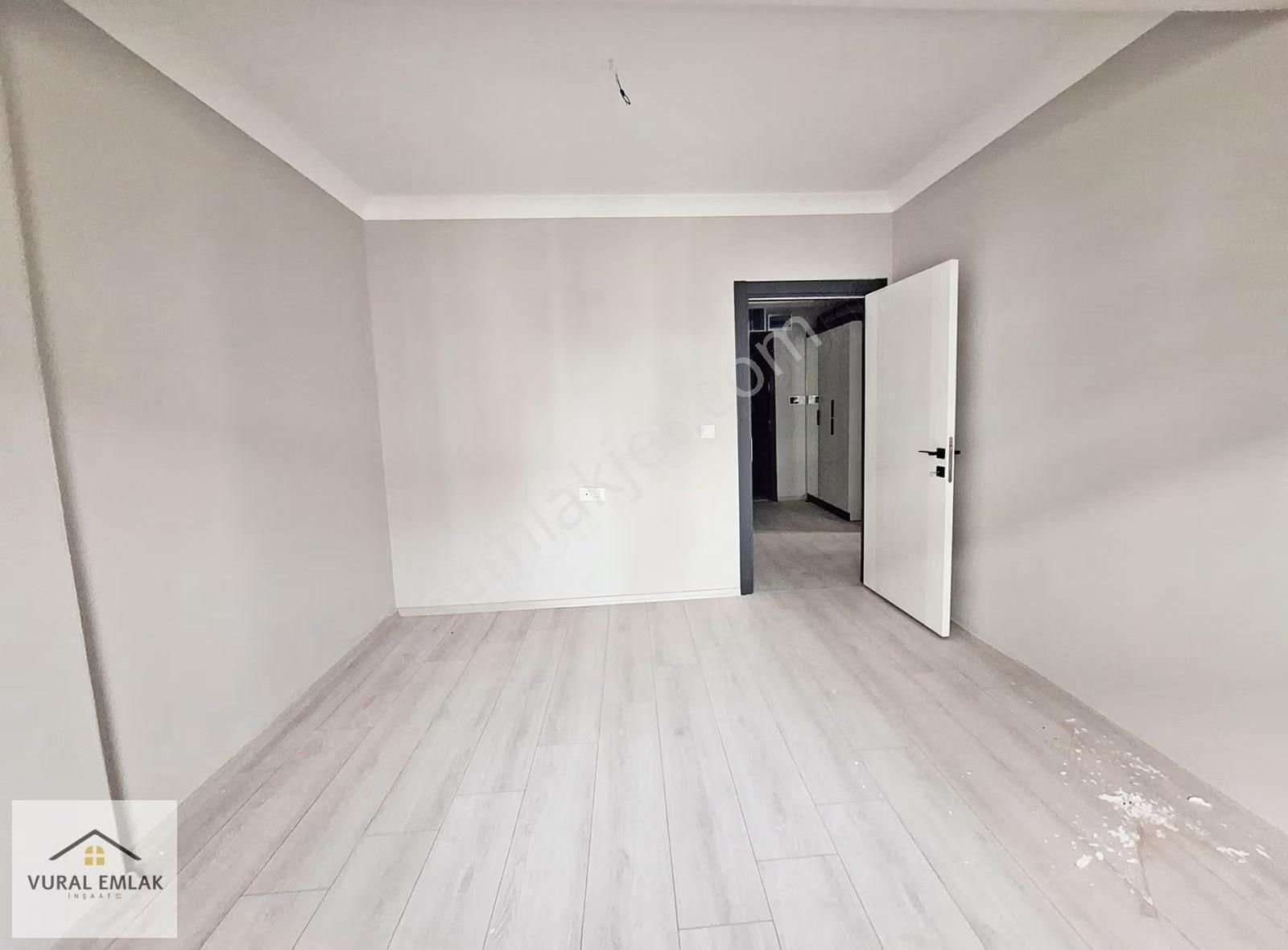 Vural Emlaktan 2+1 İskanlı Ultra Lüx Kombi Petek Full Yapılı - Görsel 20