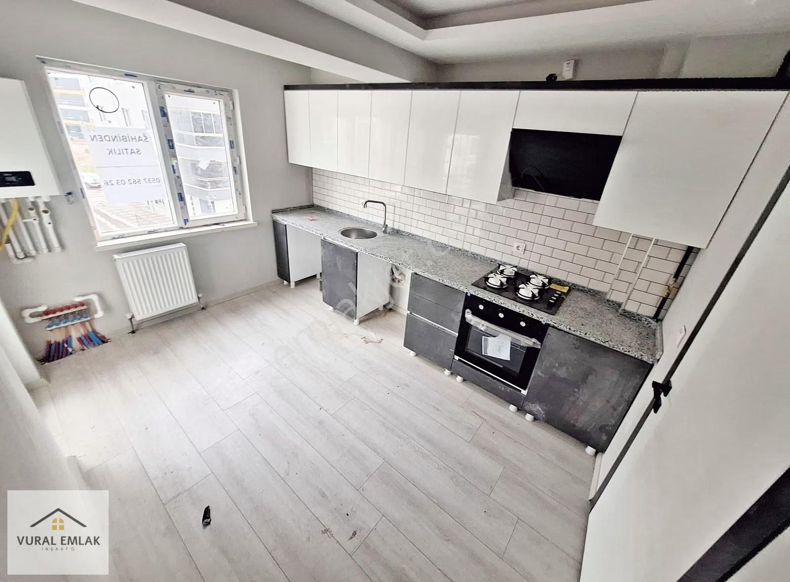 Vural Emlaktan 2+1 İskanlı Ultra Lüx Kombi Petek Full Yapılı