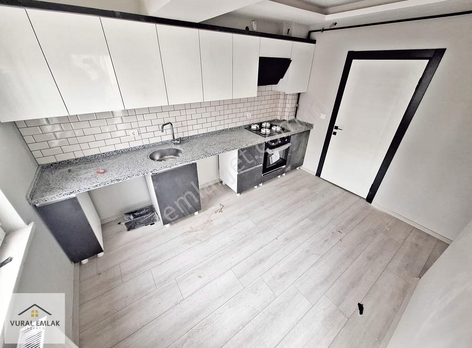 Vural Emlaktan 2+1 İskanlı Ultra Lüx Kombi Petek Full Yapılı - Görsel 19