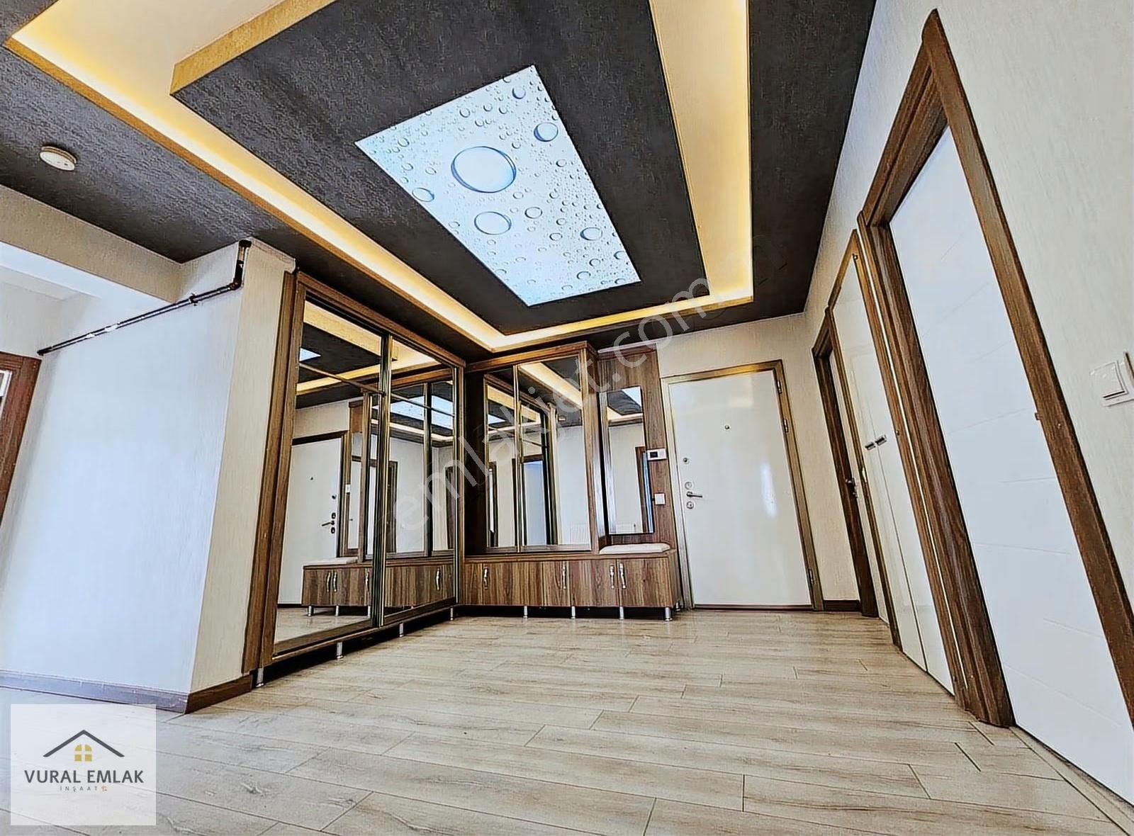 Vural'dan Çift Cam Balkonlu Devasa Genişlikte Full Yapılı 2+1